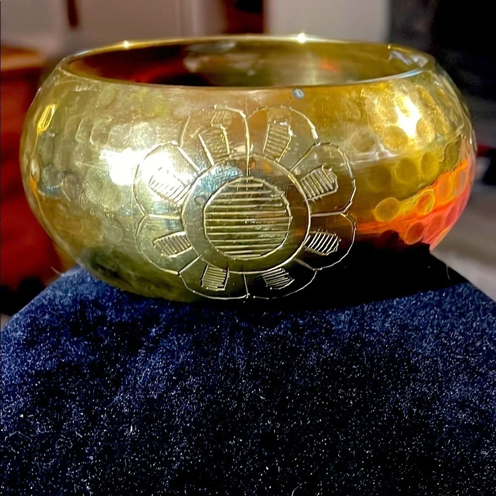 Vintage etched brass chunky bohemian bangle bracelet